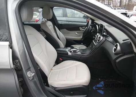 2015 Mercedes-Benz C 300 4Matic from USA, damaged, VIN 55SWF4KBXFU057233